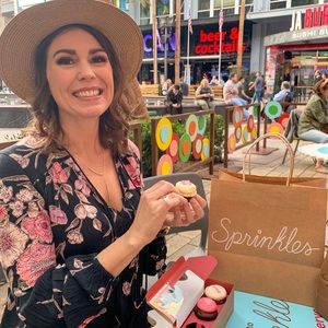 👋🏻Hiya! I’m Amber! It’s wonderful to meet you!